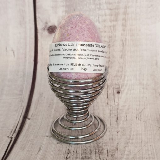 Oeuf de bain moussant au parfum grenade