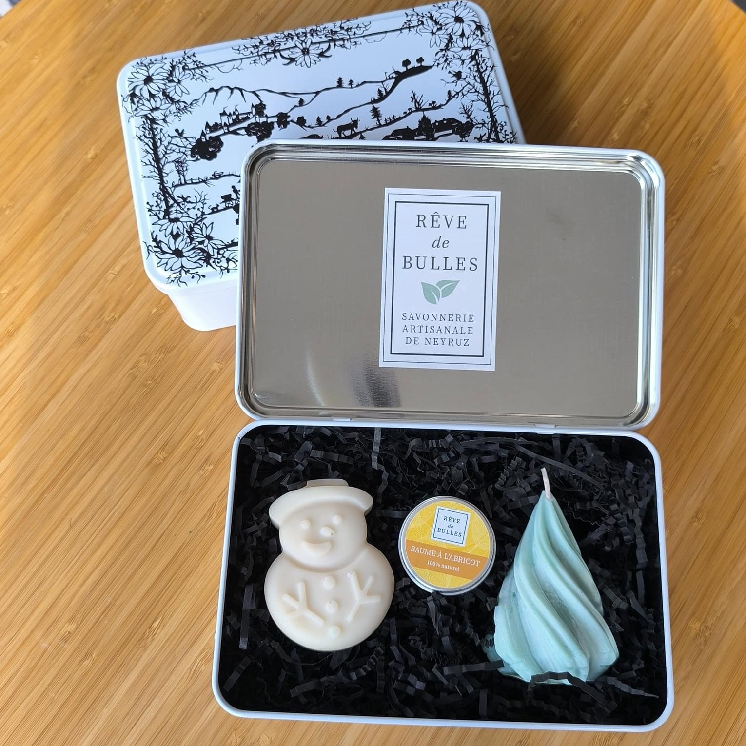 Boîte Poya (savon, baume et bougie)