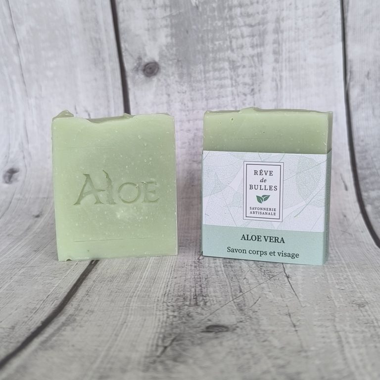 Savon visage hydratant à l'Aloe vera et au beurre de karité. Parfum frais sans allergène